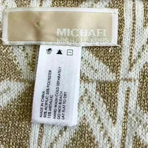 Michael Kors Womens Infinity Scarf Metallic Gold and Cream-NWOT - Picture 5 of 5